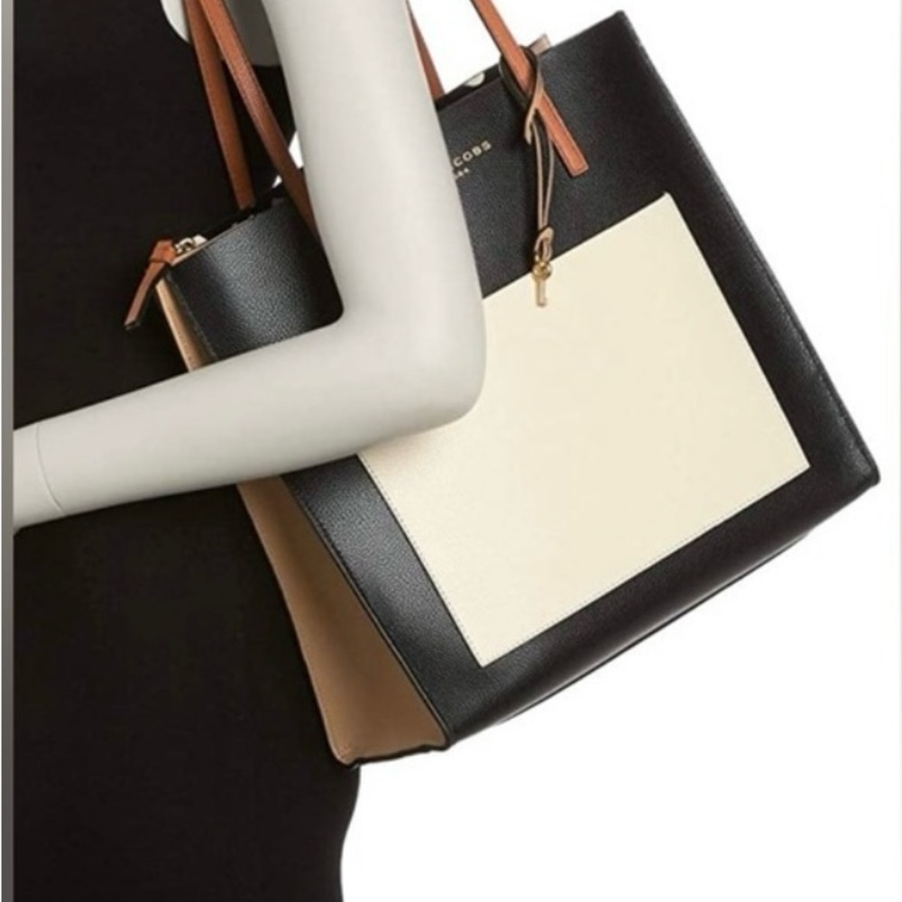 Marc Jacobs Black and Cream Tote with Tan Accents